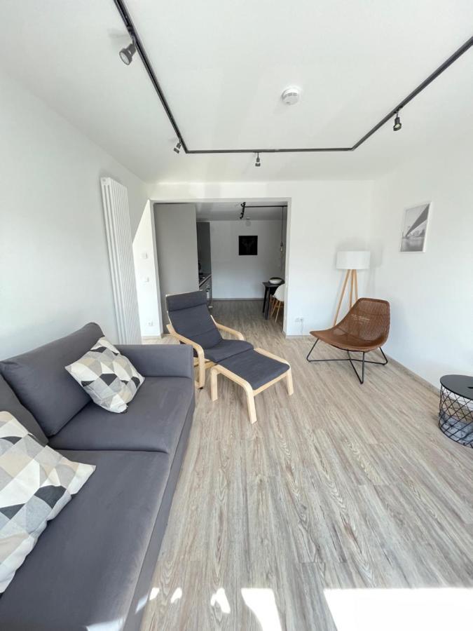 Gaestehaus Hirsch 93 Straubenhardt 外观 照片
