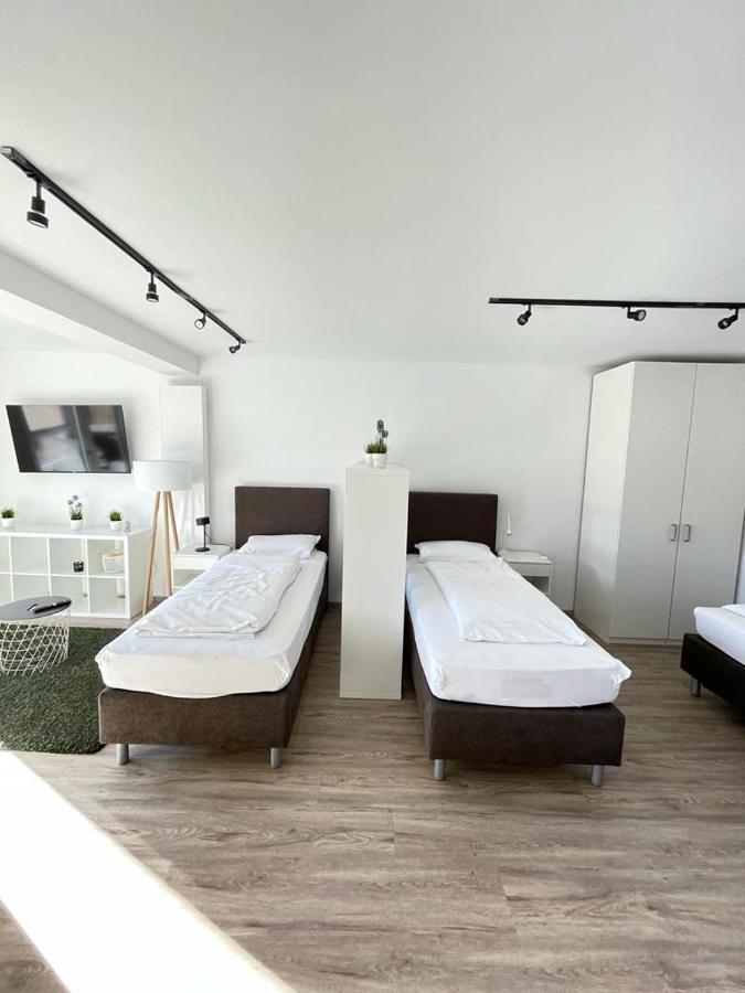Gaestehaus Hirsch 93 Straubenhardt 外观 照片